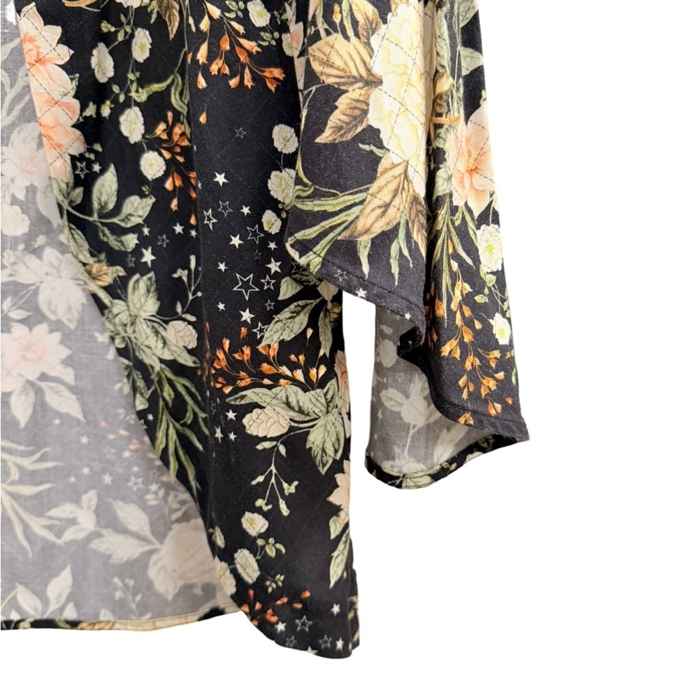 FARM Rio Bell Sleeve Floral Kimono One Size - Picture 6 of 10